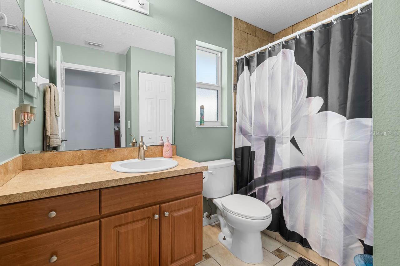 Image 23 of 47 For 1132 Shared Passion Street