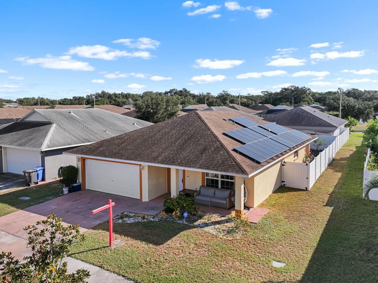 Image 32 of 47 For 1132 Shared Passion Street