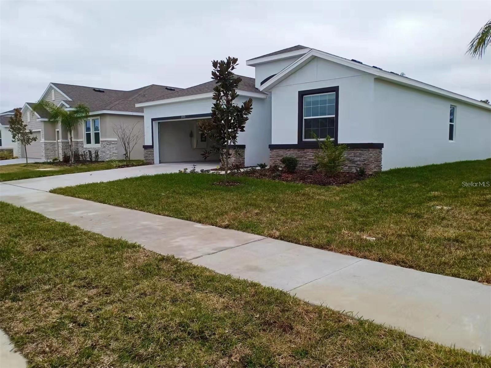 Image 3 of 18 For 13372 Golden Lime Avenue