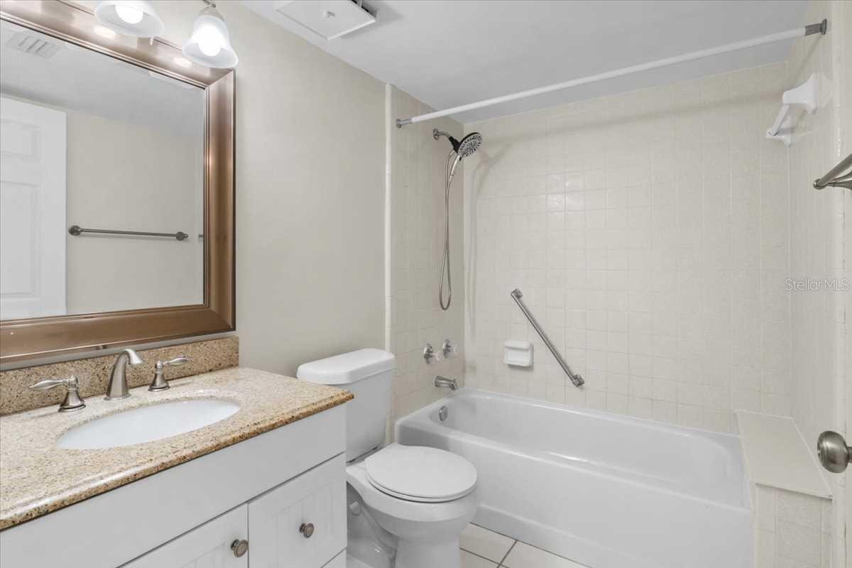 Image 12 of 18 For 1127 Pine Ridge Circle W A2