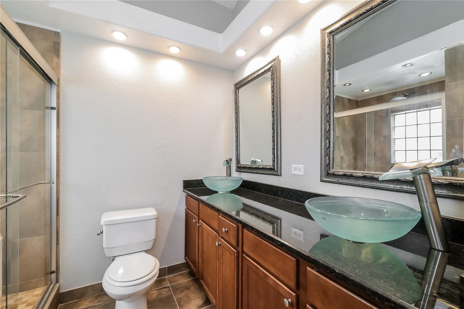 Image 12 of 14 For 911 Delano Court