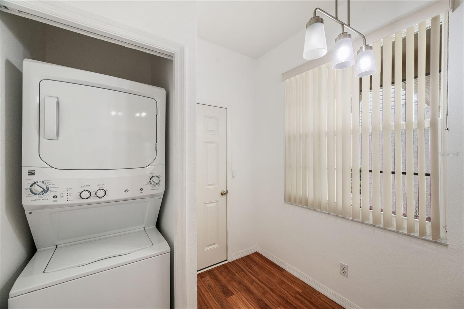 Image 14 of 68 For 6400 46th Avenue N 36