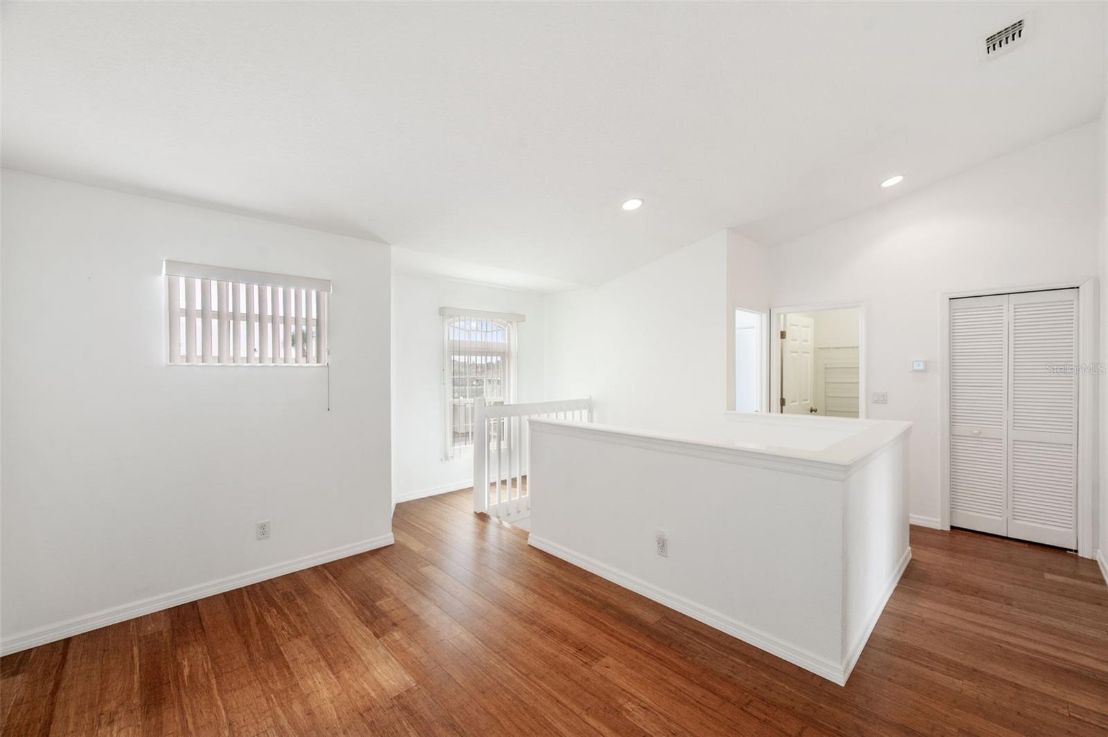 Image 33 of 68 For 6400 46th Avenue N 36