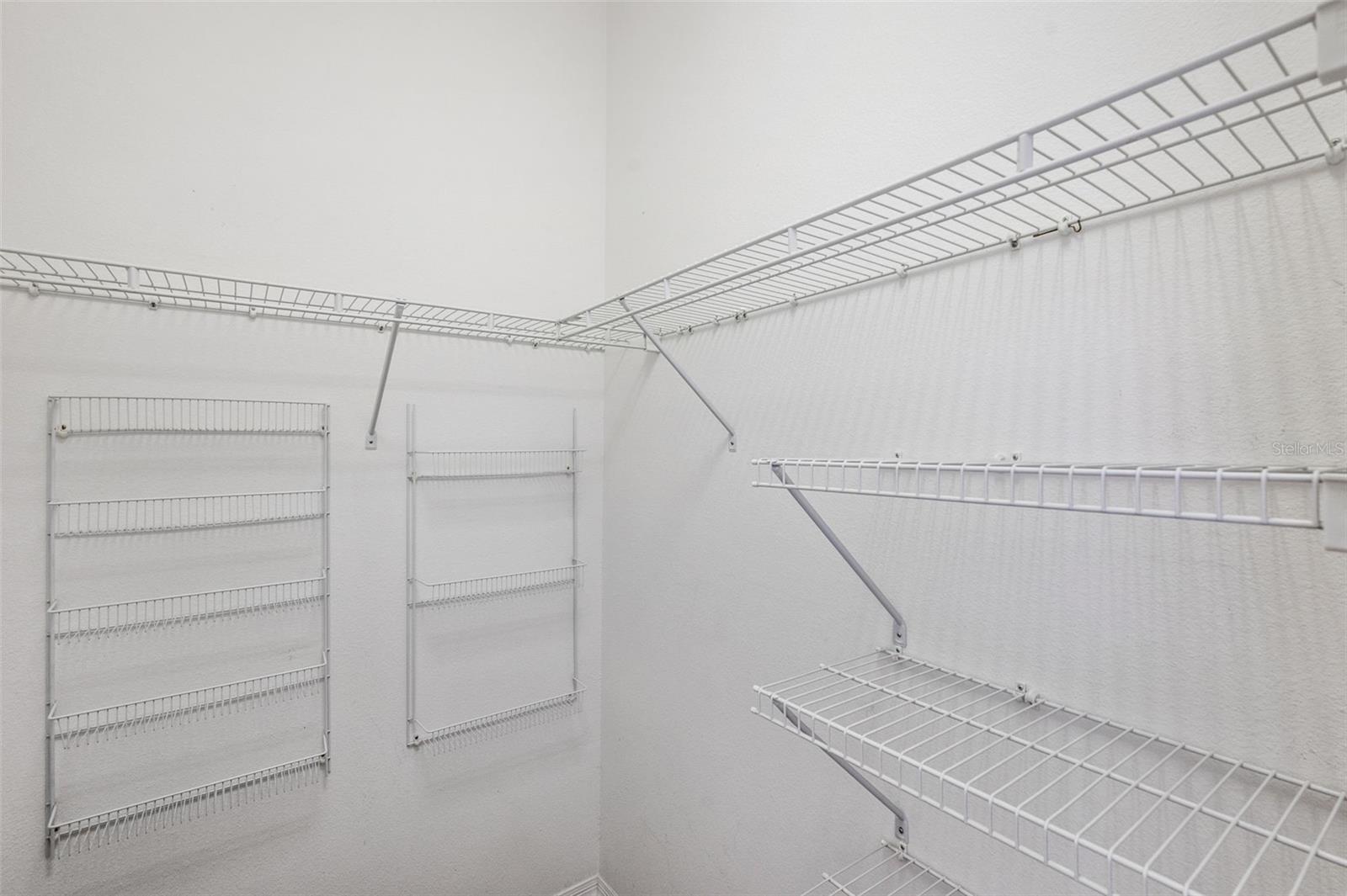 Image 43 of 68 For 6400 46th Avenue N 36