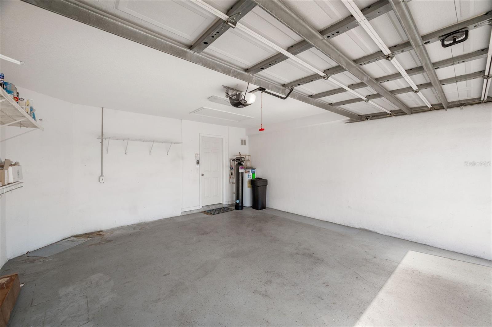 Image 46 of 68 For 6400 46th Avenue N 36