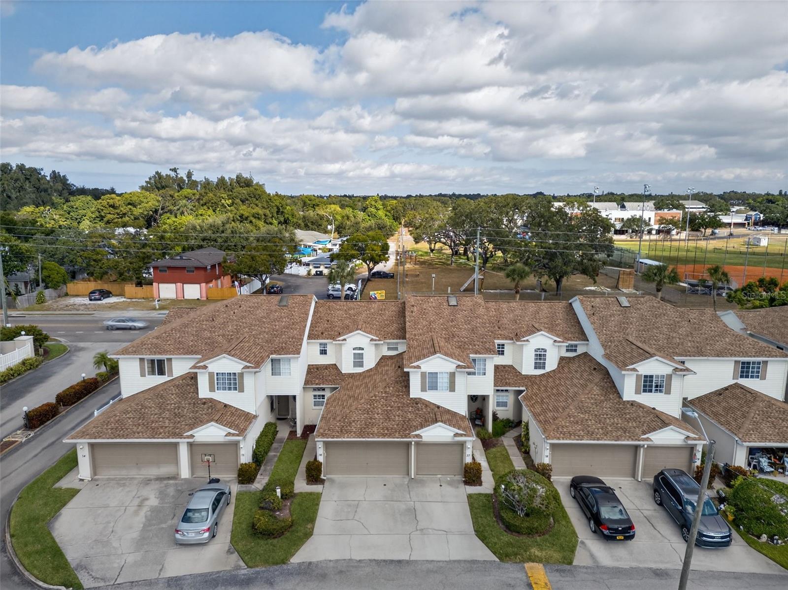 Image 57 of 68 For 6400 46th Avenue N 36