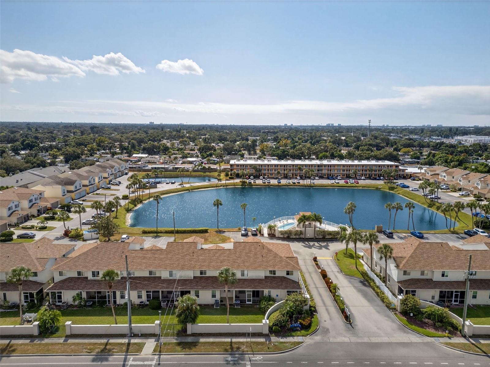 Image 62 of 68 For 6400 46th Avenue N 36