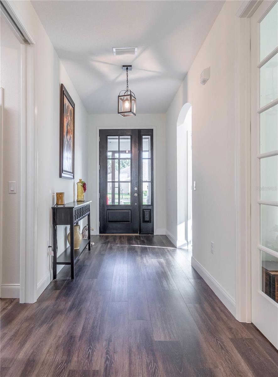 Image 2 of 43 For 30501 Island Club Drive