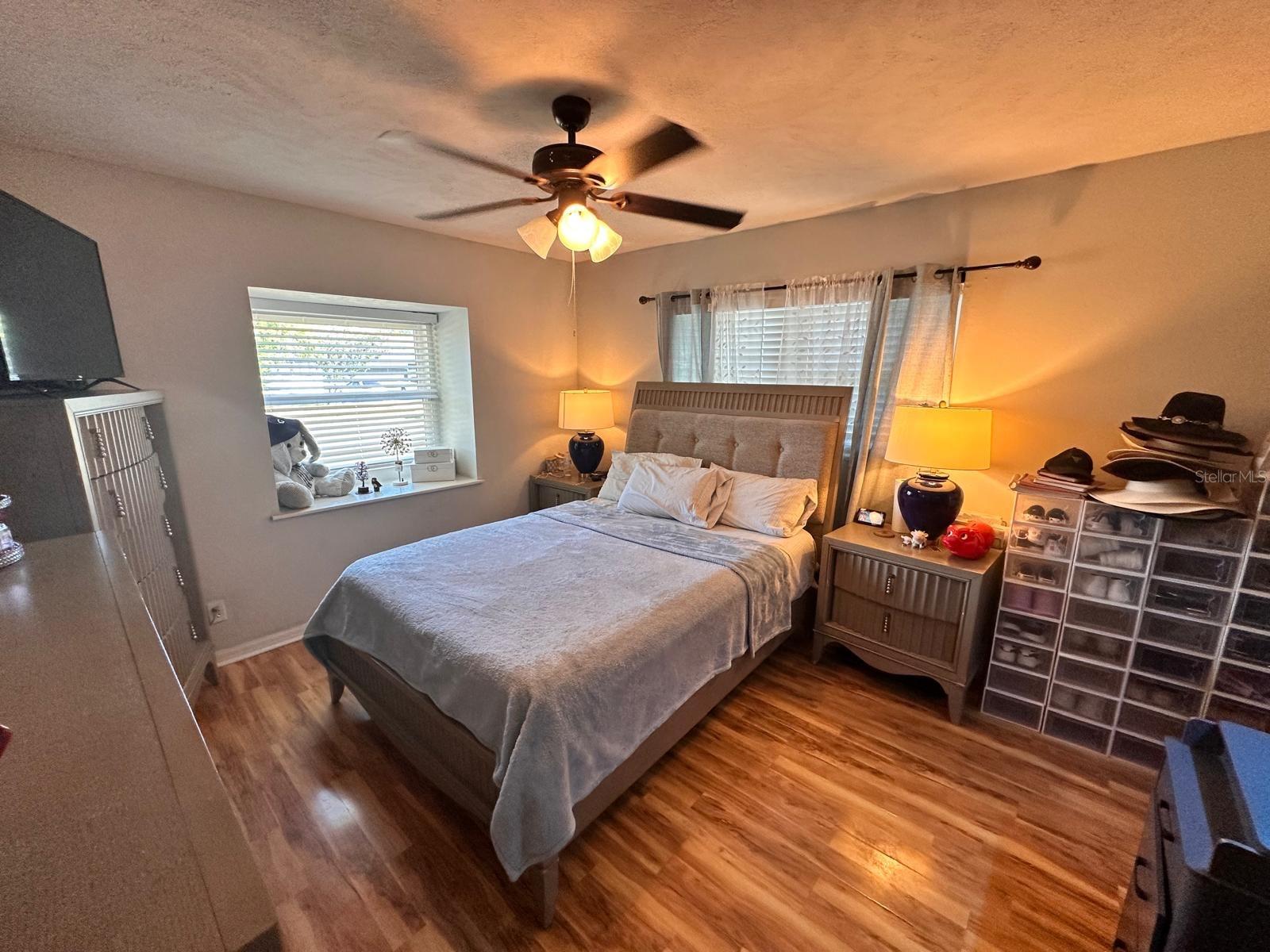 Image 31 of 50 For 613 Royal Crest Way