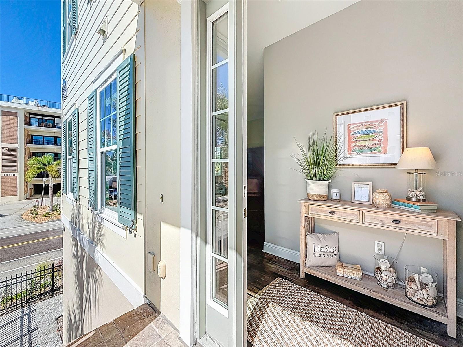 Image 12 of 84 For 19915 Gulf Blvd  101