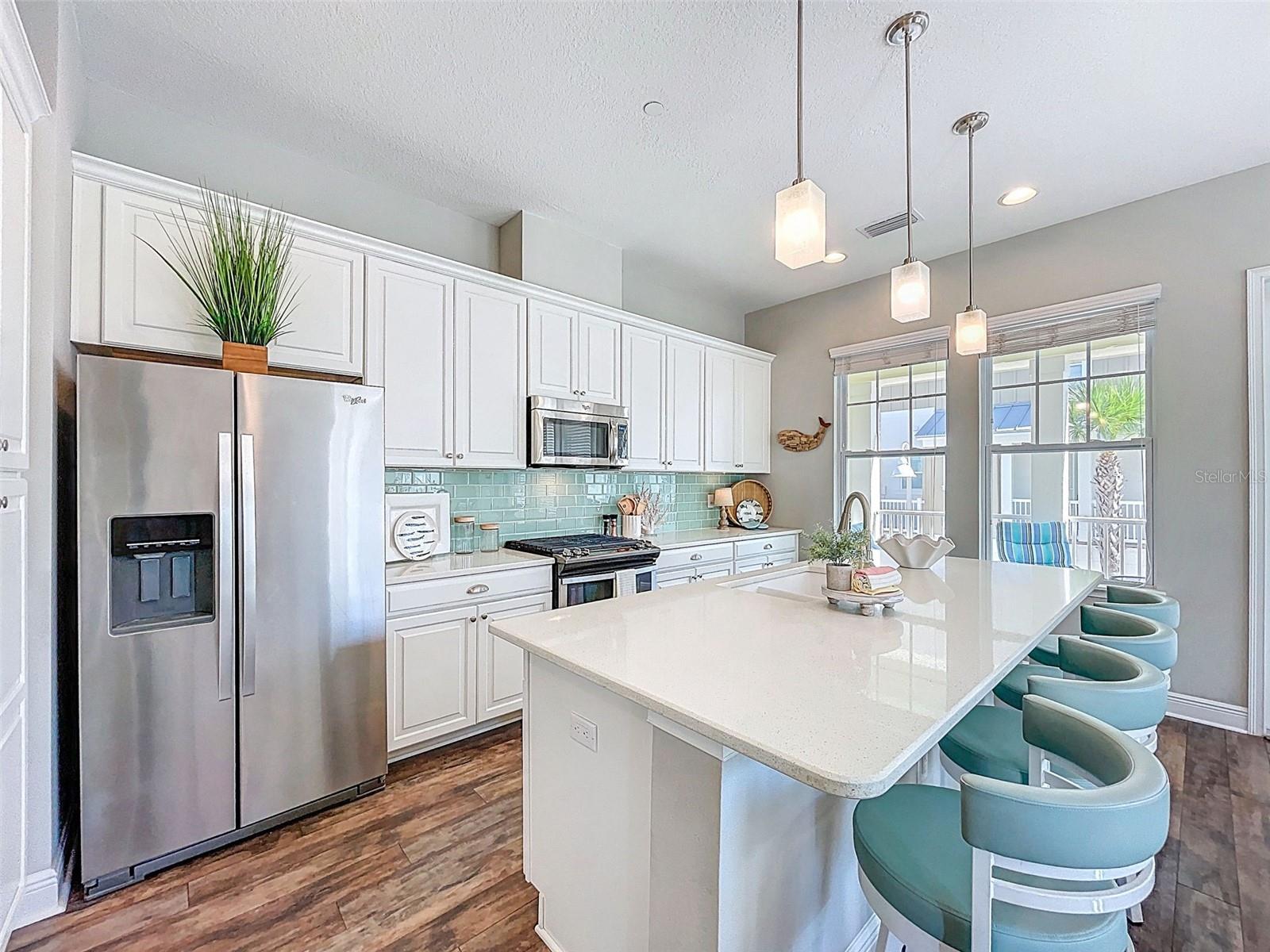 Image 15 of 84 For 19915 Gulf Blvd  101