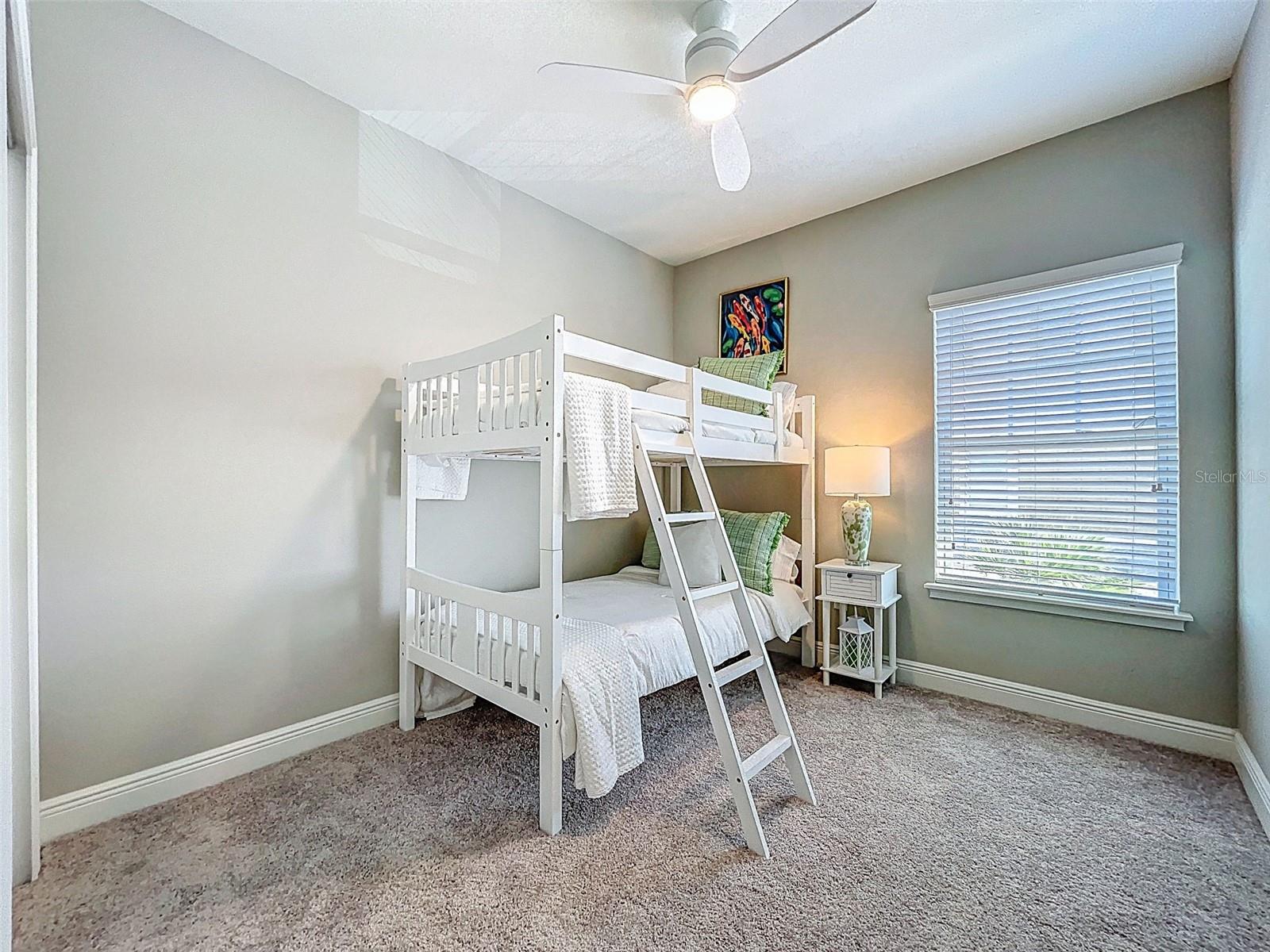 Image 42 of 84 For 19915 Gulf Blvd  101