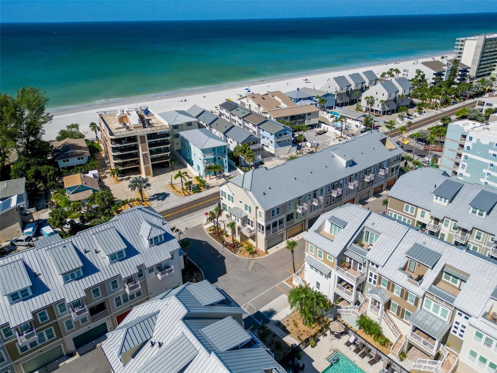 Image 53 of 84 For 19915 Gulf Blvd  101