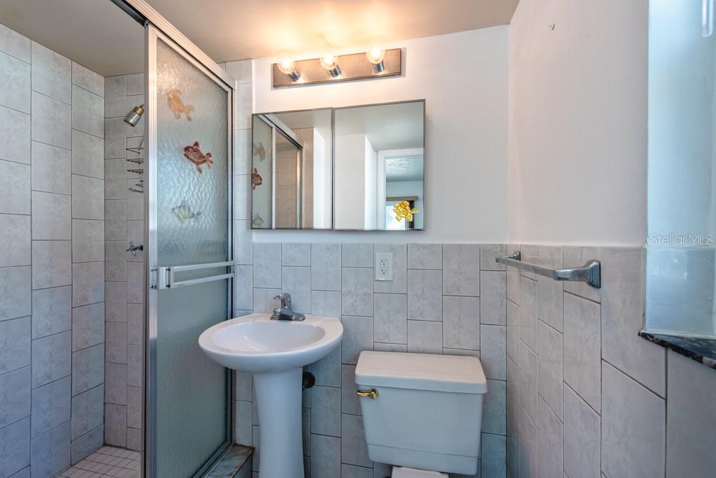 Image 28 of 47 For 6964 Grande Vista Way S