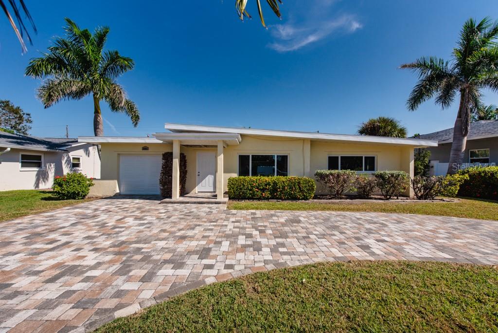 Image 39 of 47 For 6964 Grande Vista Way S