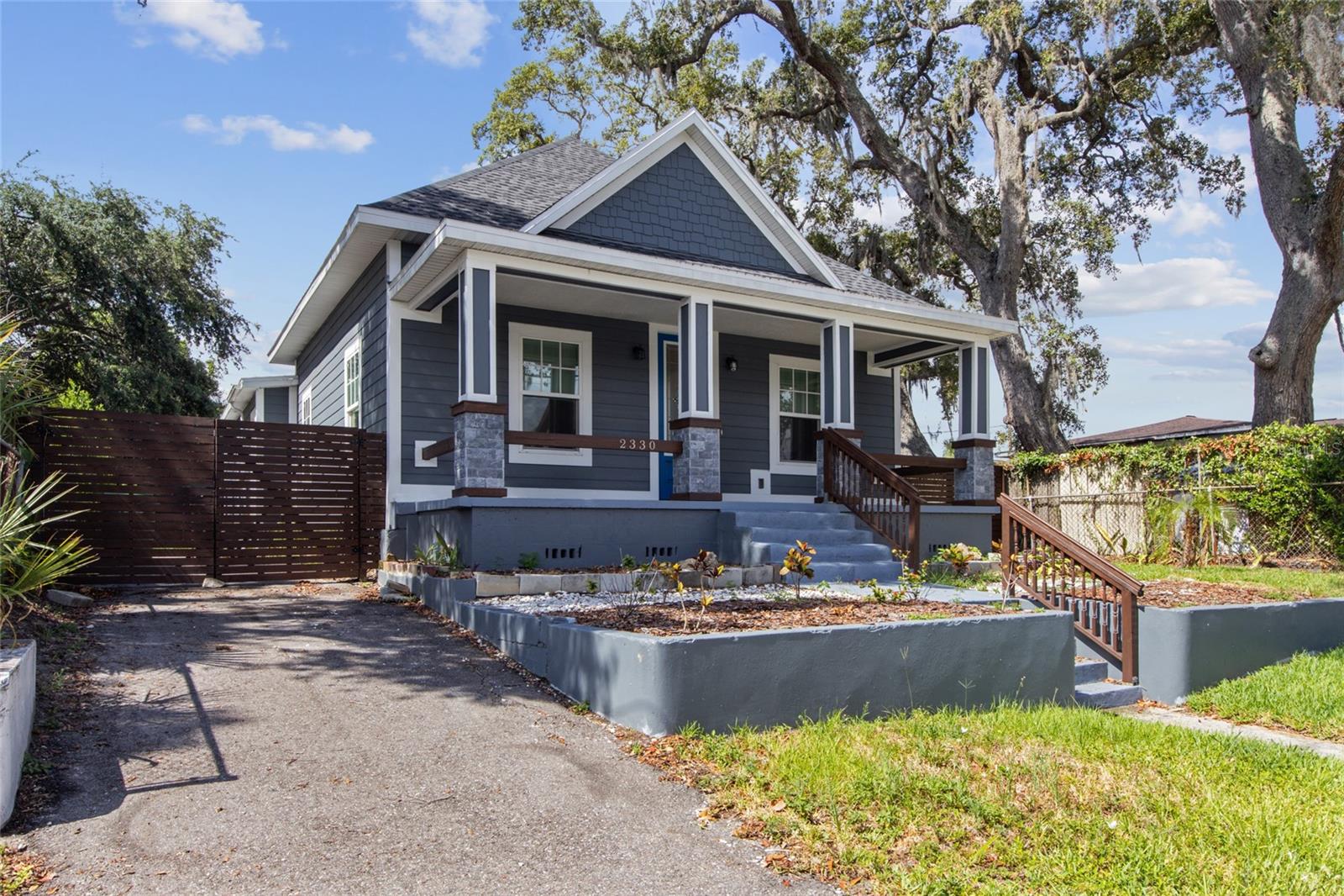 Image 23 of 29 For 2330 Saint Louis Street