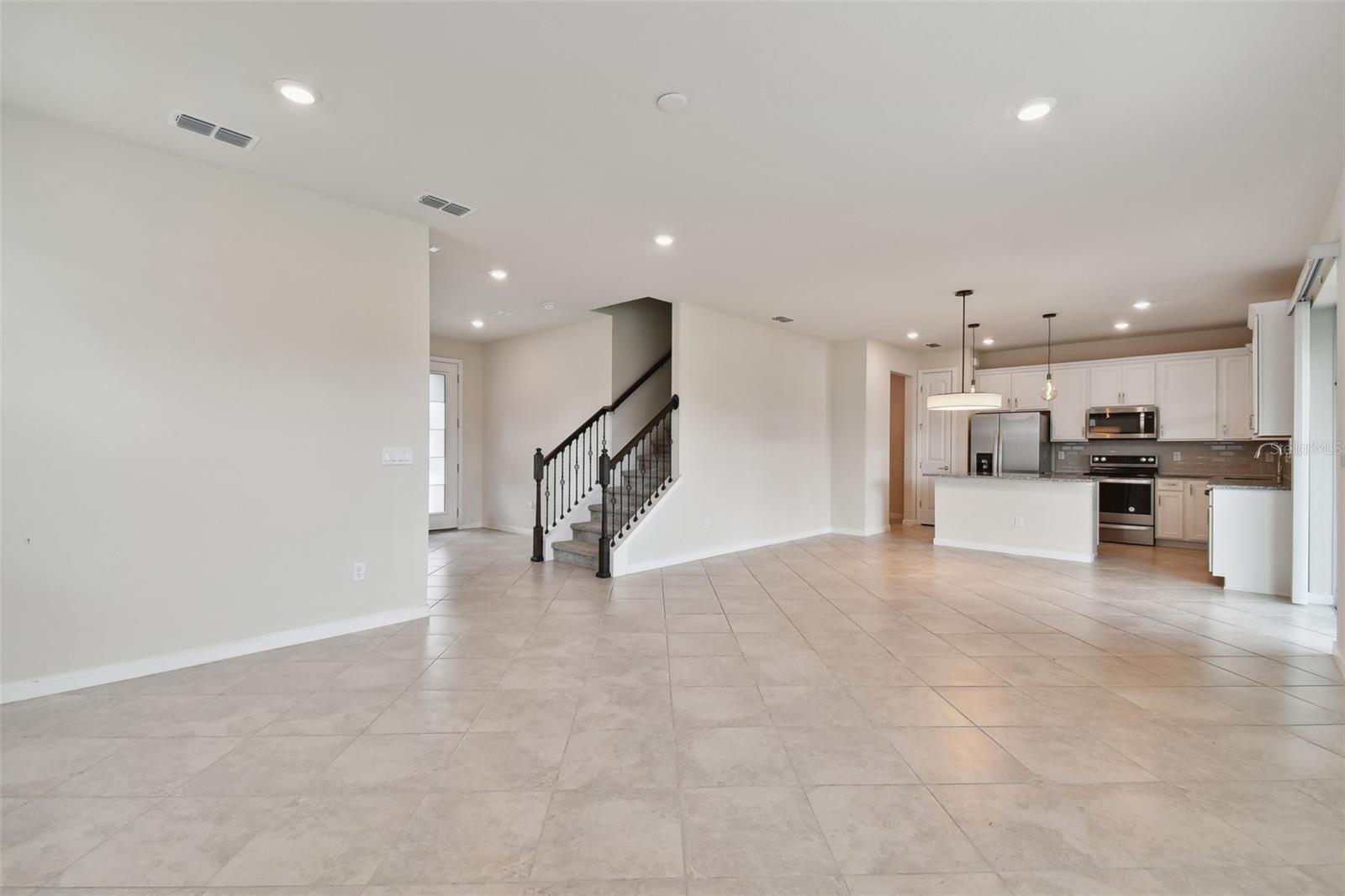 Image 14 of 95 For 10050 Brown Burrow Street