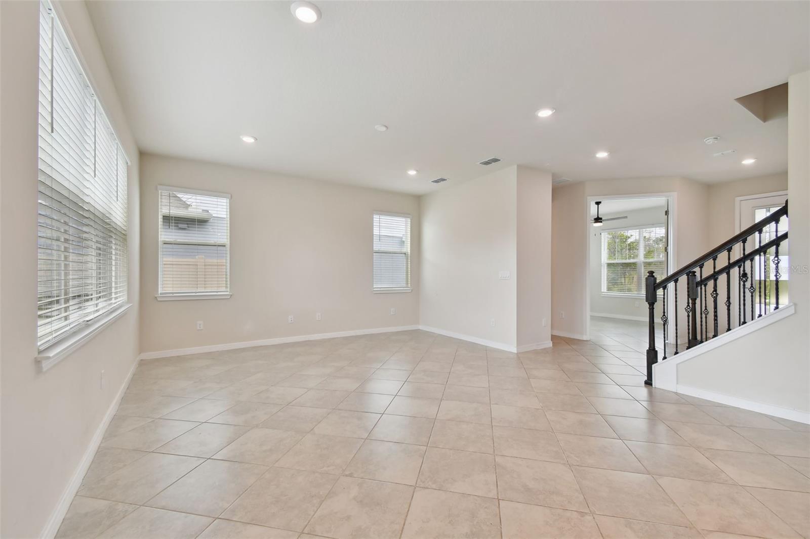 Image 17 of 95 For 10050 Brown Burrow Street