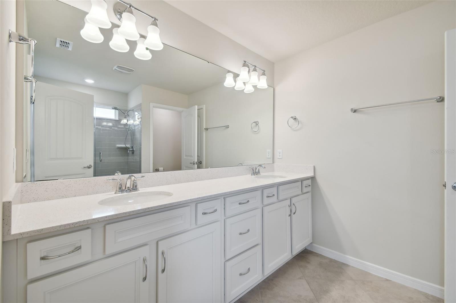 Image 30 of 95 For 10050 Brown Burrow Street