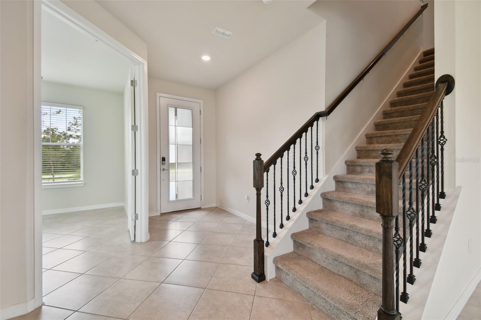 Image 7 of 95 For 10050 Brown Burrow Street