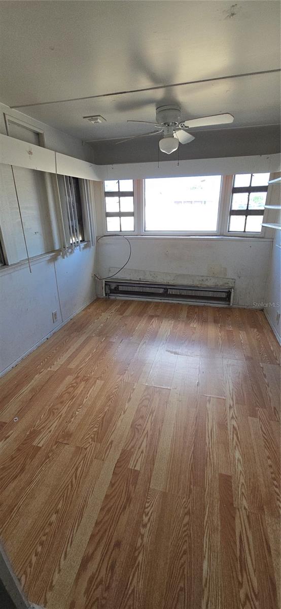 Image 4 of 6 For 4244 Buena Vista Lane