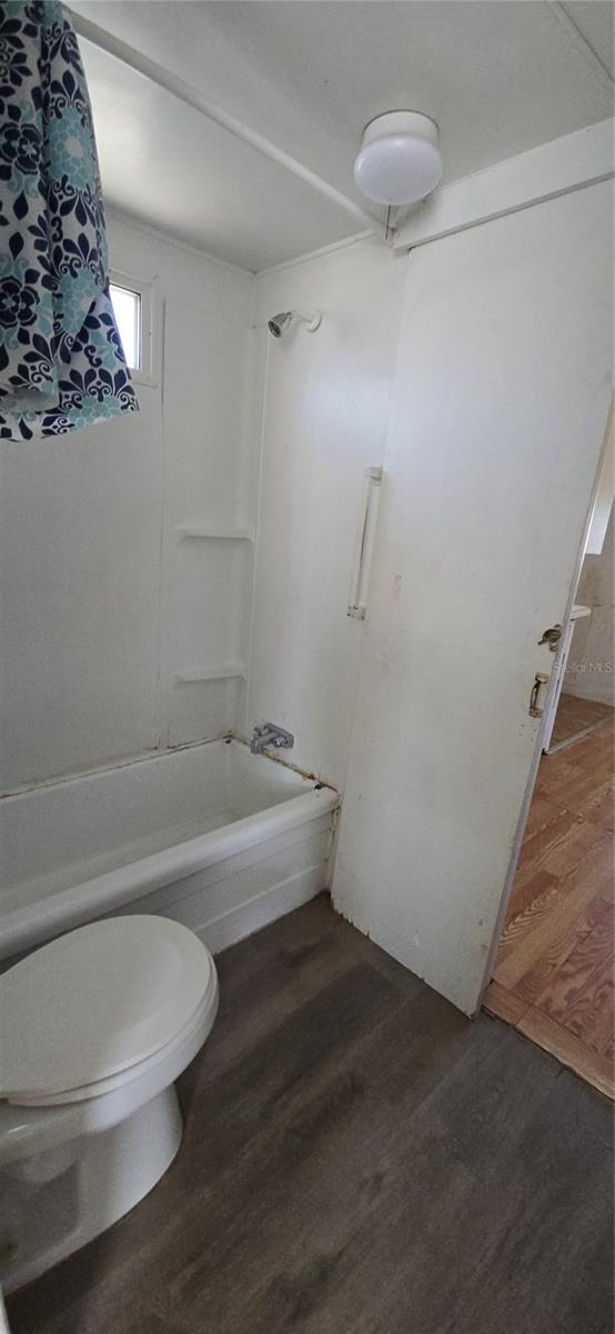 Image 6 of 6 For 4244 Buena Vista Lane