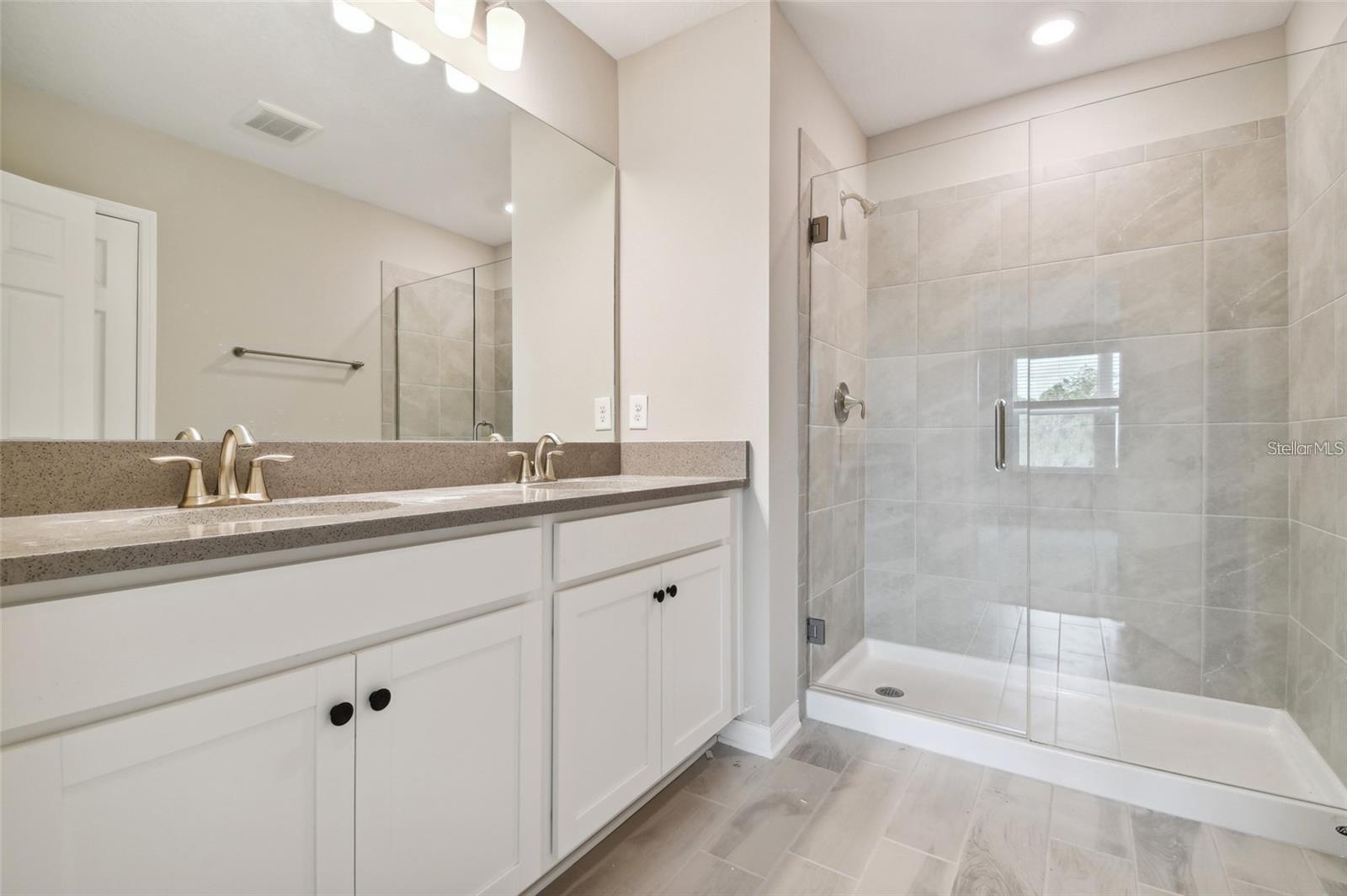 Image 6 of 14 For 5630 Tripoli Drive