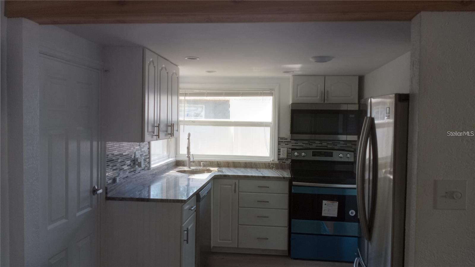 Image 19 of 71 For 844 67th Street S