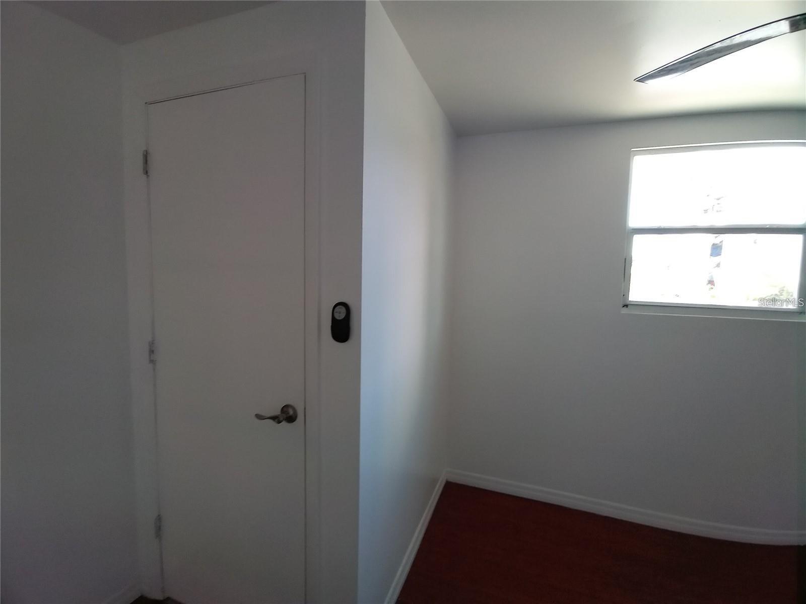 Image 28 of 71 For 844 67th Street S