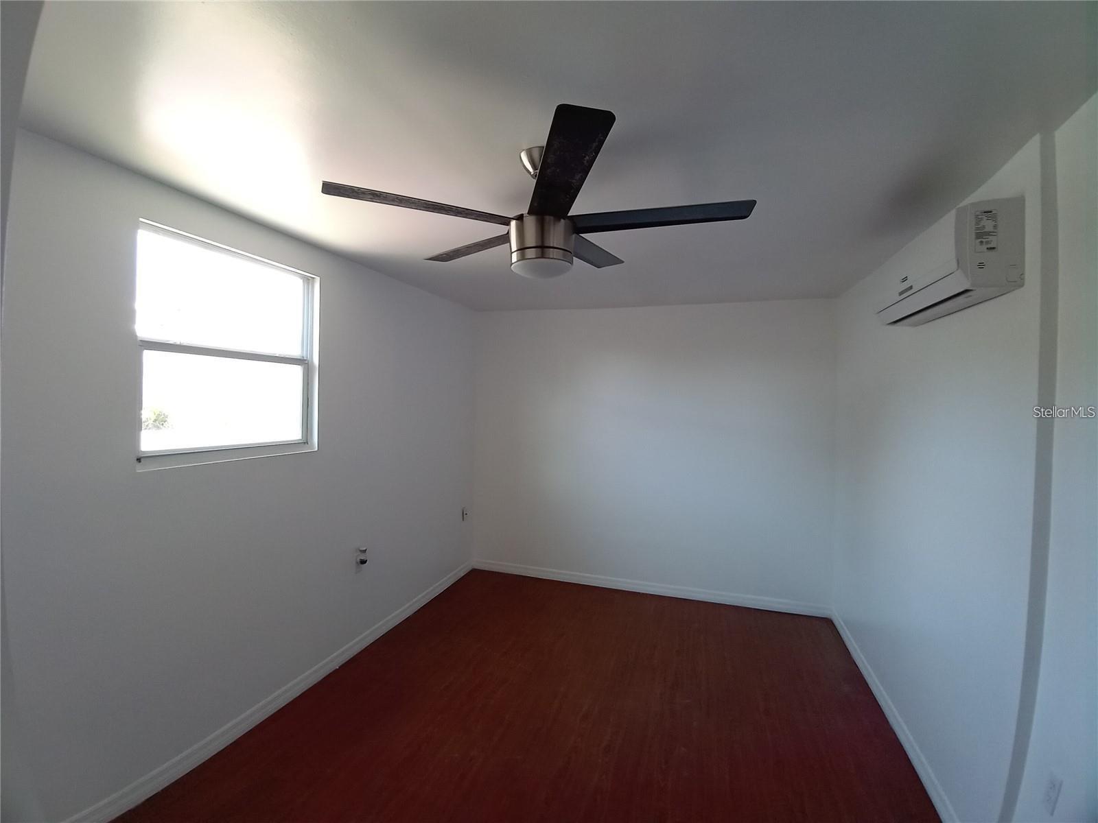 Image 29 of 71 For 844 67th Street S