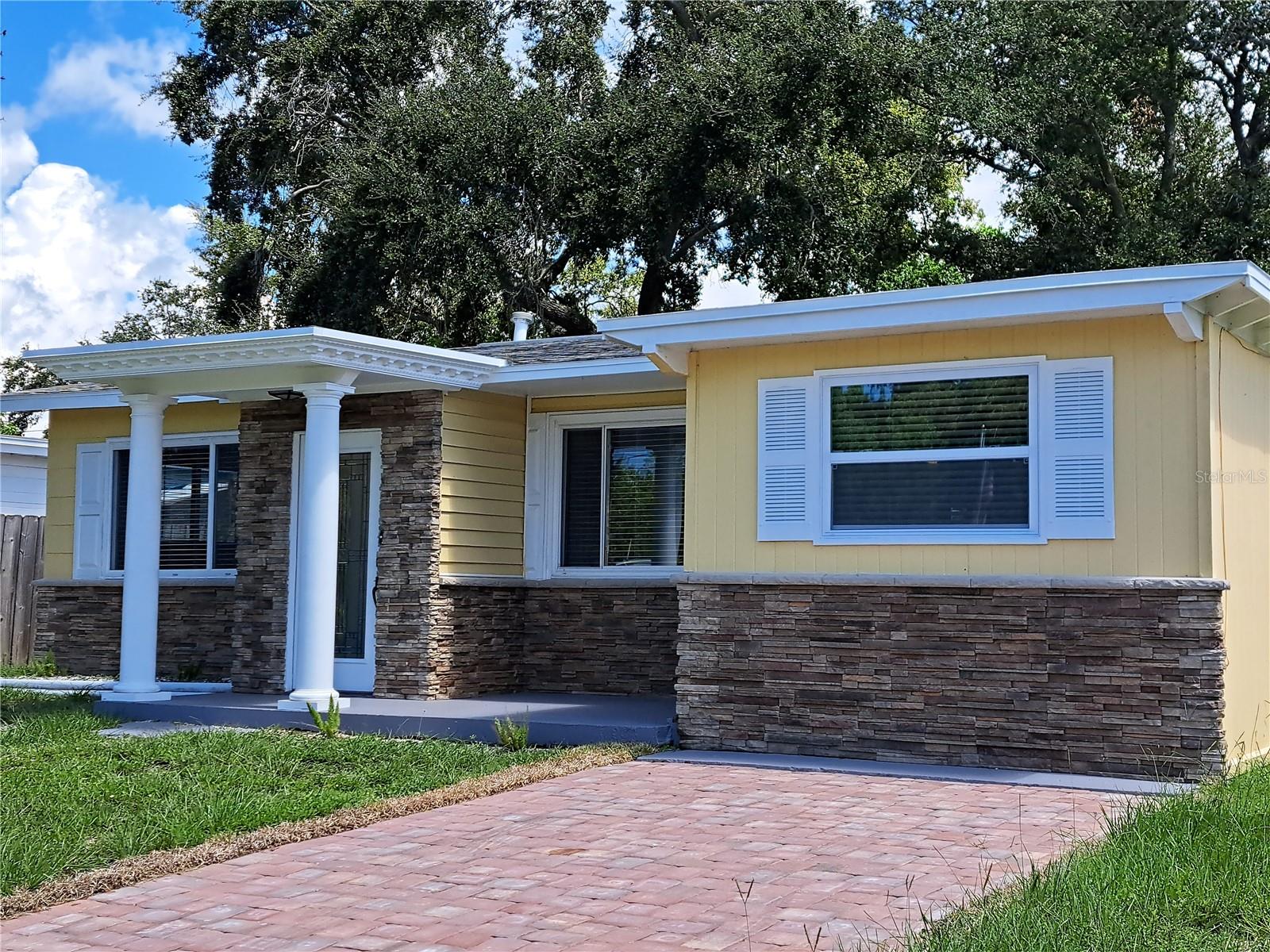 Image 3 of 71 For 844 67th Street S