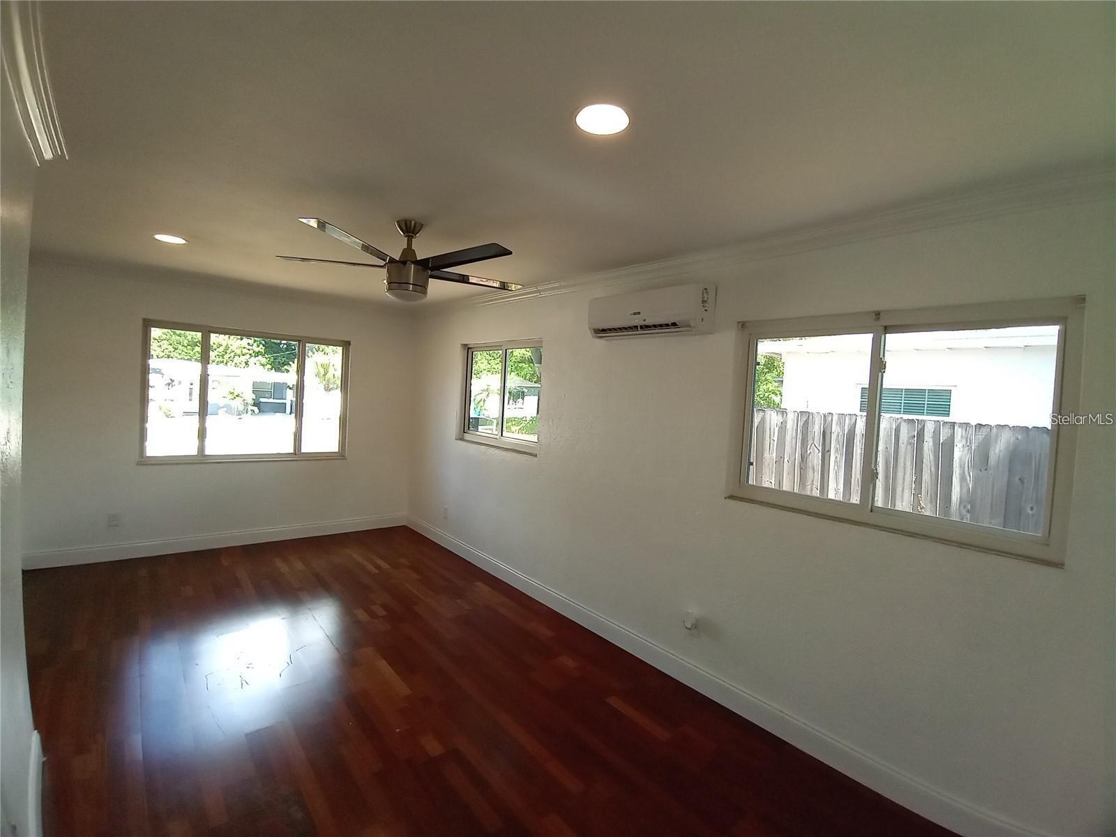 Image 37 of 71 For 844 67th Street S