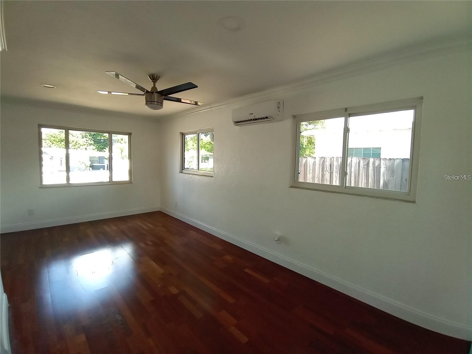 Image 48 of 71 For 844 67th Street S