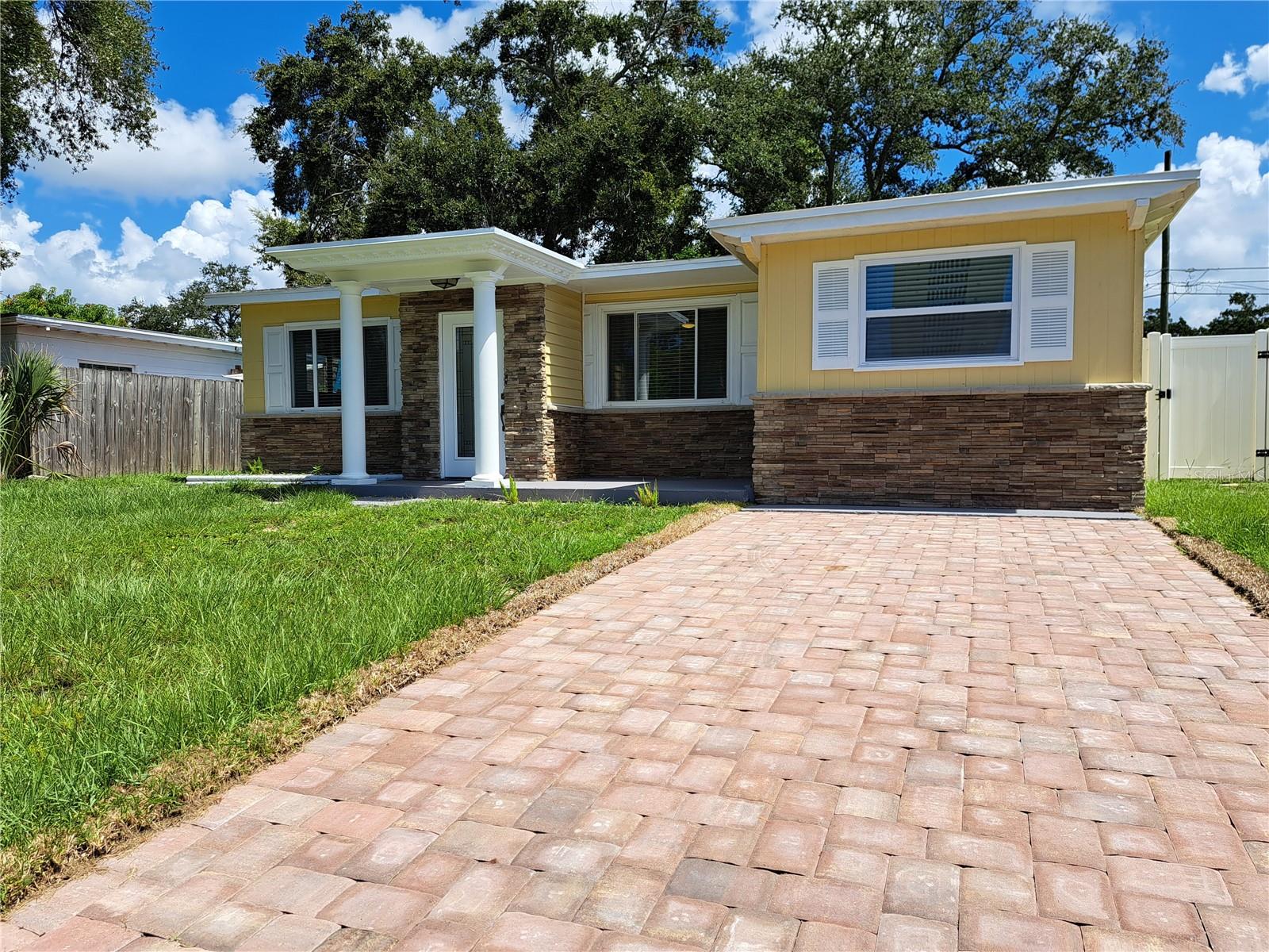 Image 53 of 71 For 844 67th Street S