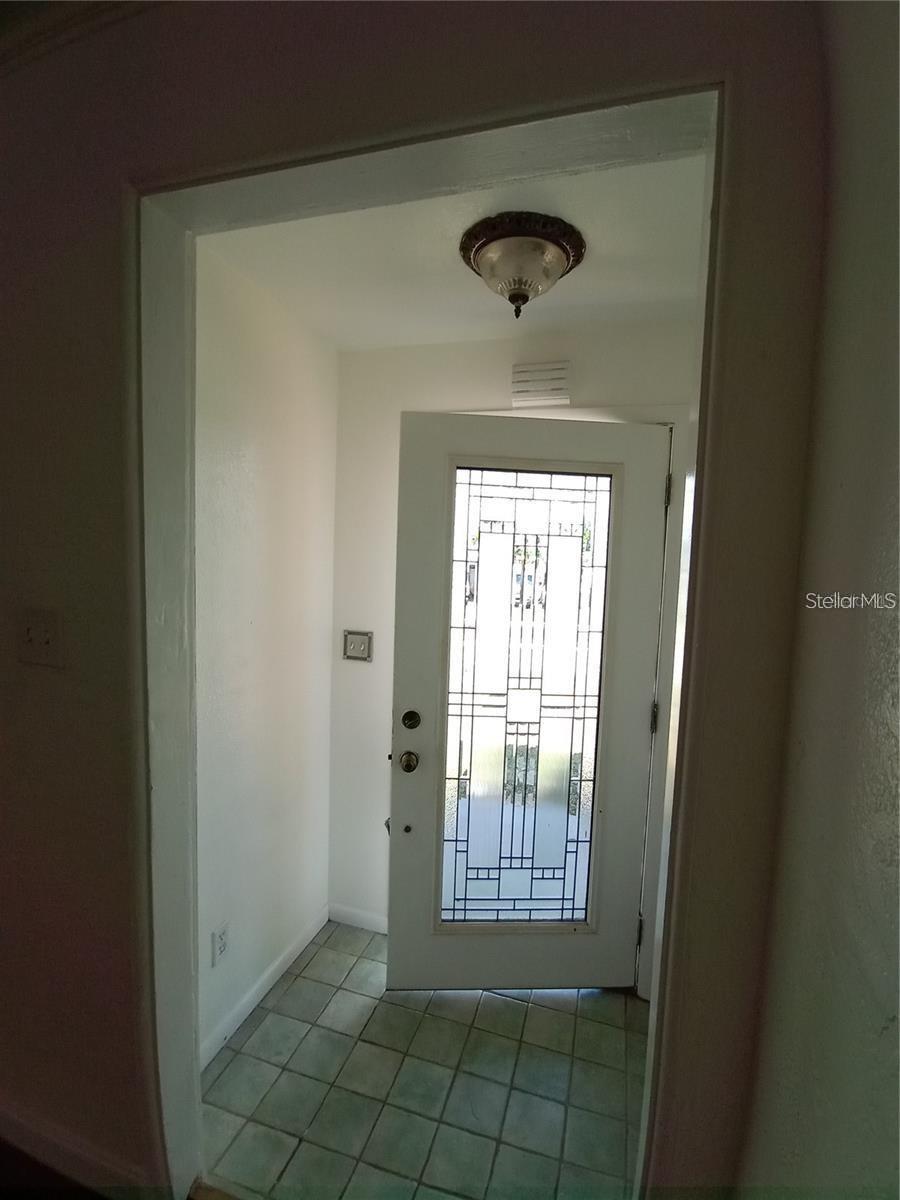 Image 6 of 71 For 844 67th Street S