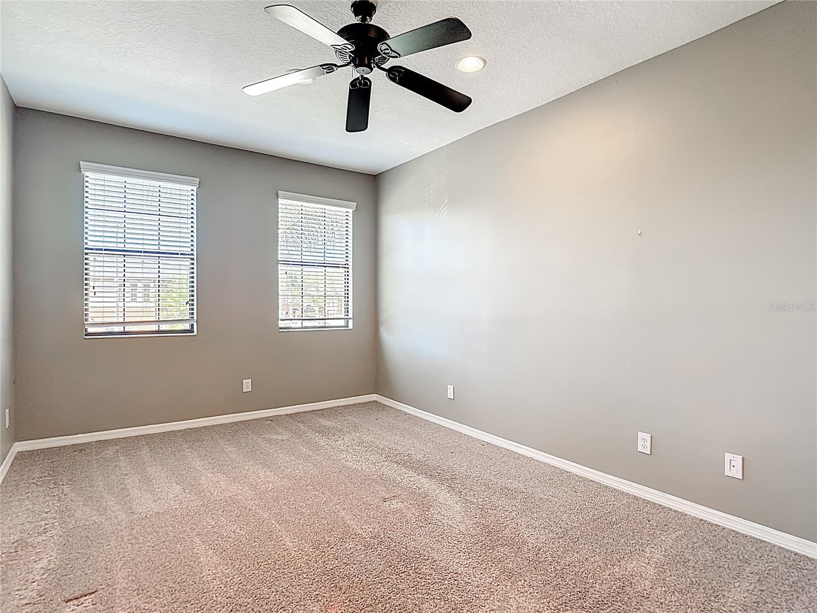 Image 23 of 45 For 1046 Tullamore Drive