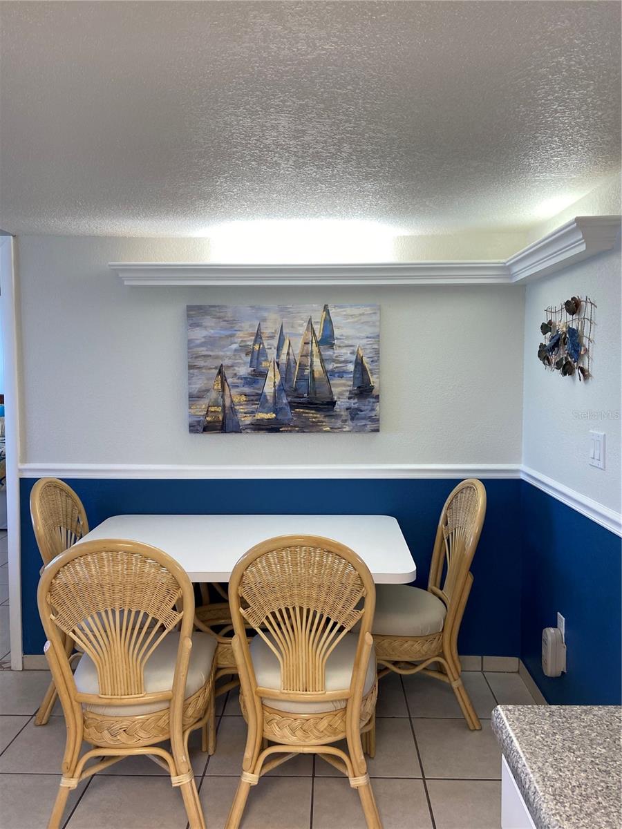 Image 9 of 27 For 8470 Gulf Boulevard 304