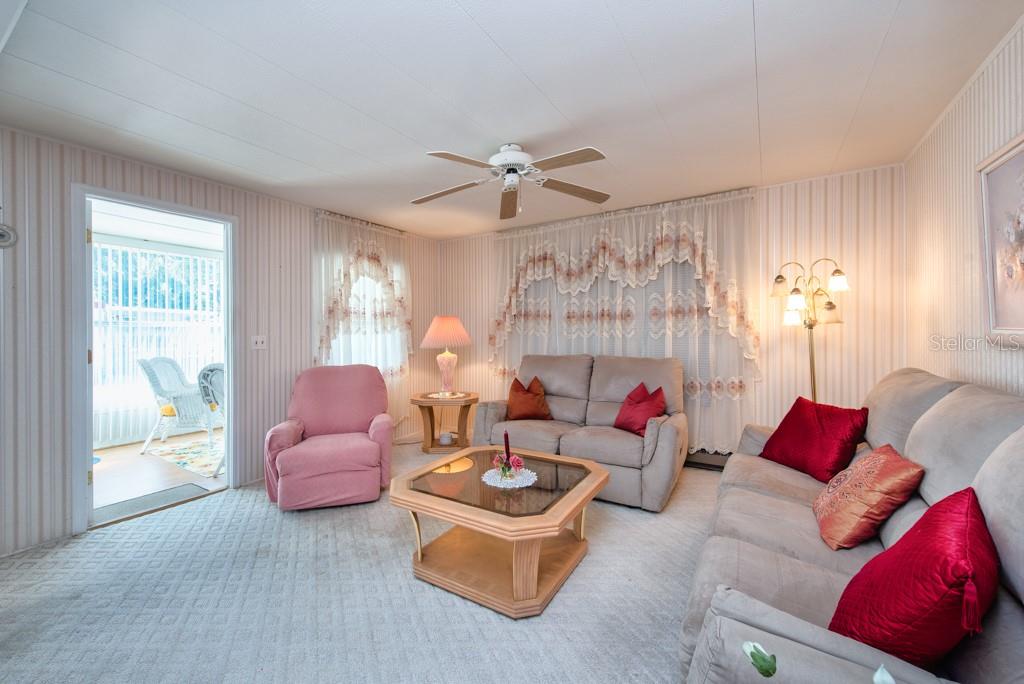 Image 2 of 34 For 7901 40th Avenue N 74