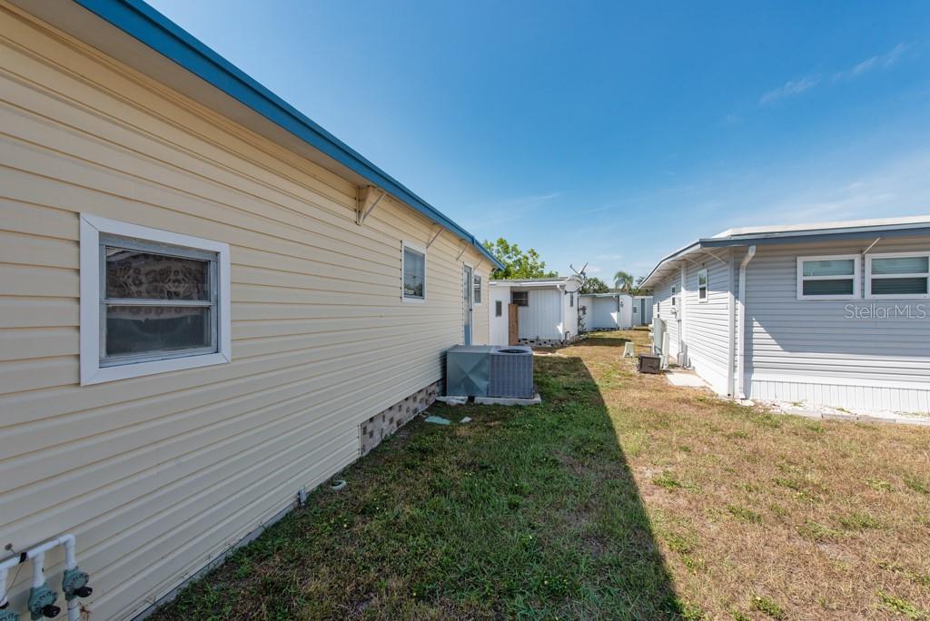 Image 20 of 34 For 7901 40th Avenue N 74