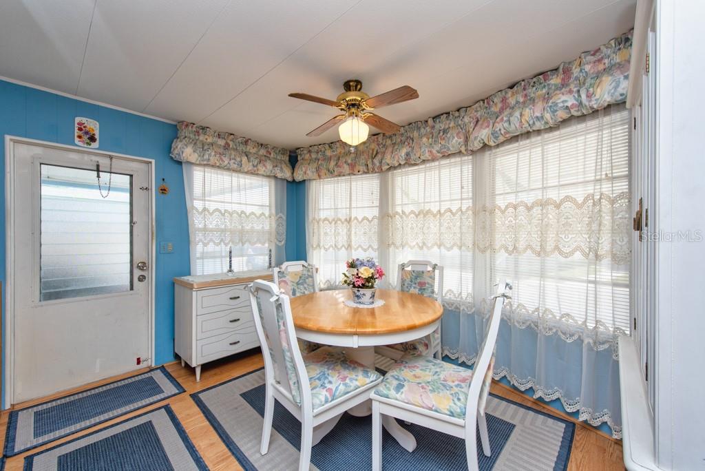 Image 4 of 34 For 7901 40th Avenue N 74