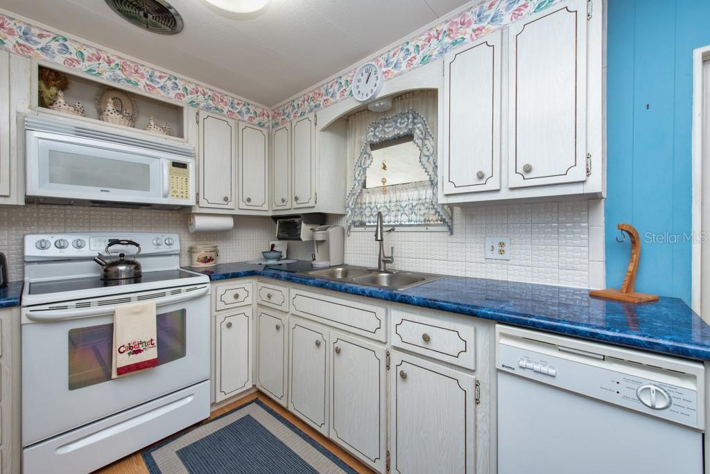 Image 8 of 34 For 7901 40th Avenue N 74