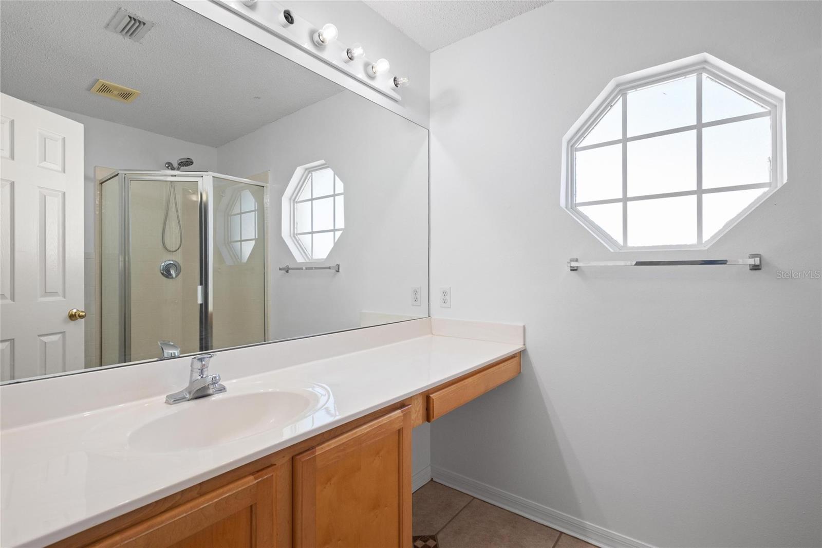 Image 14 of 28 For 2261 Pomeroy Road