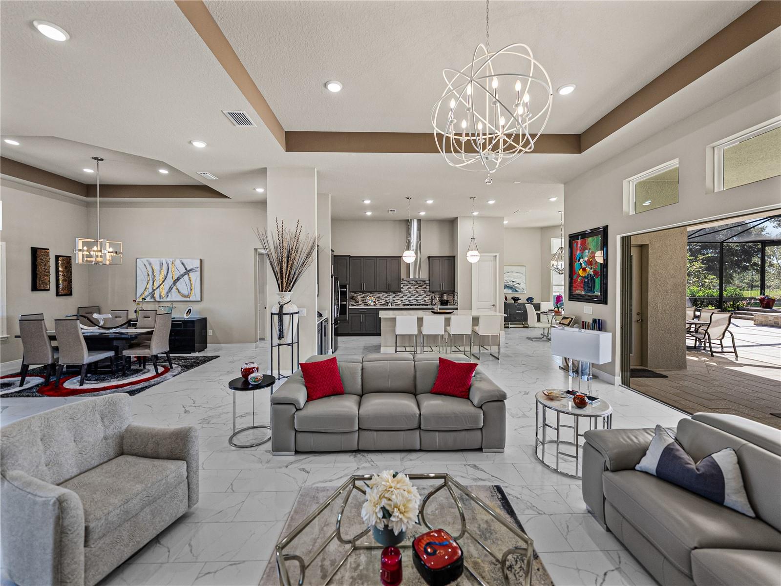 Image 17 of 84 For 13922 Carryback Drive