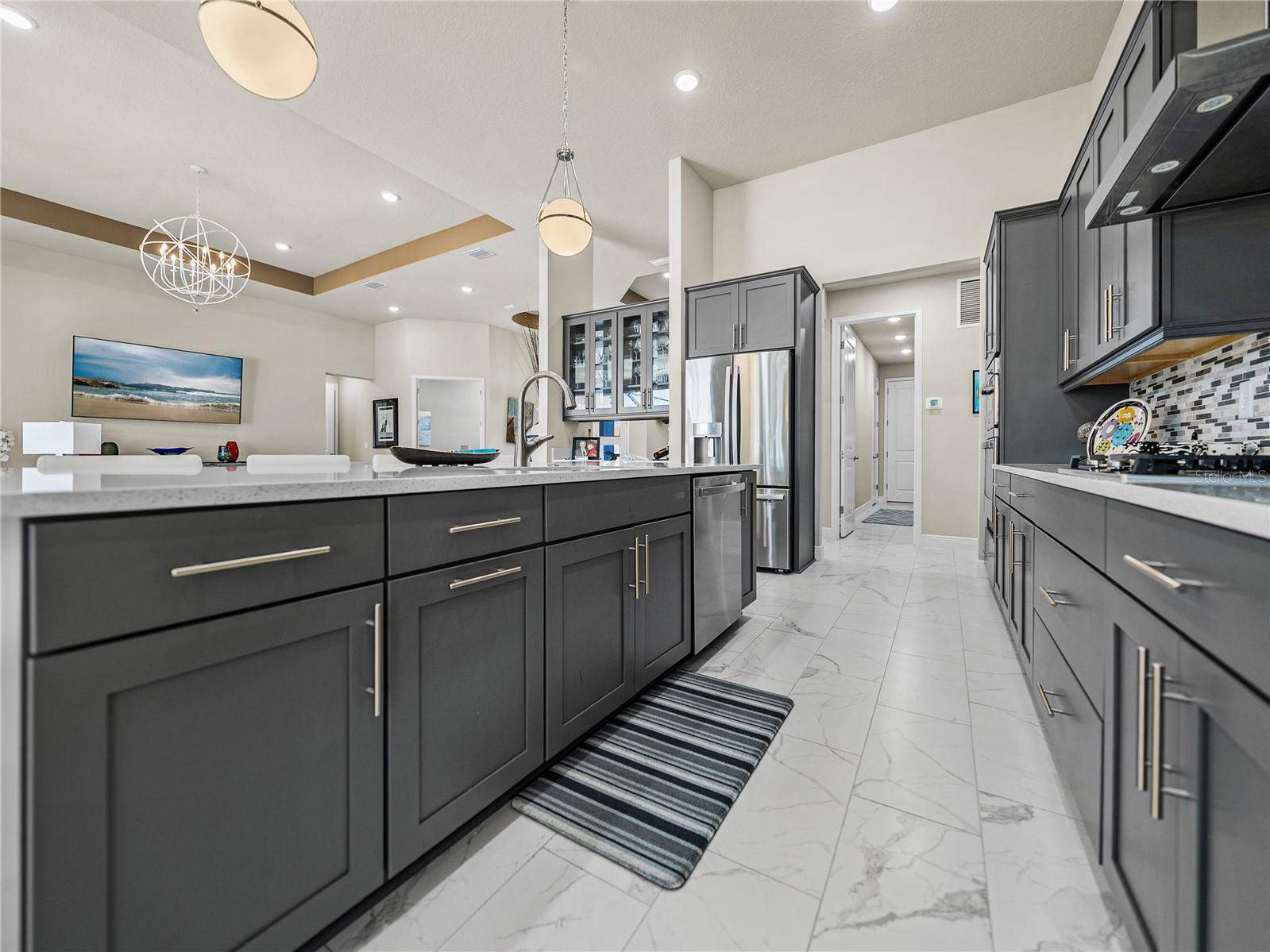 Image 23 of 84 For 13922 Carryback Drive