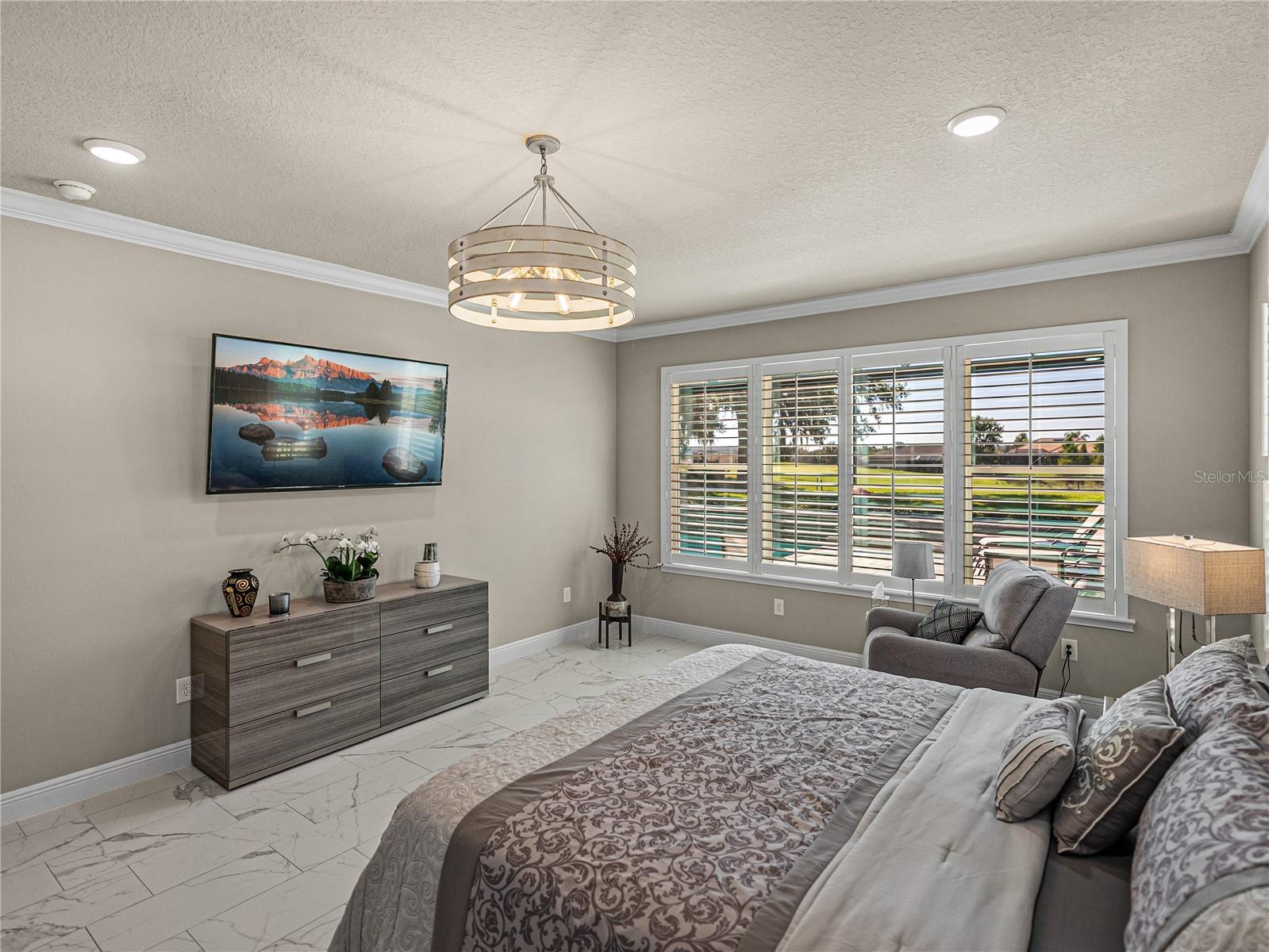 Image 38 of 84 For 13922 Carryback Drive