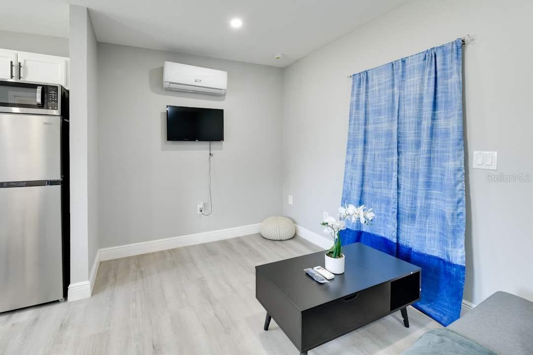 Image 18 of 60 For 8734 Osage Drive