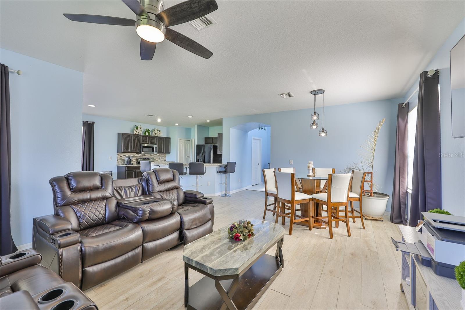 Image 14 of 36 For 7902 Carriage Pointe Drive