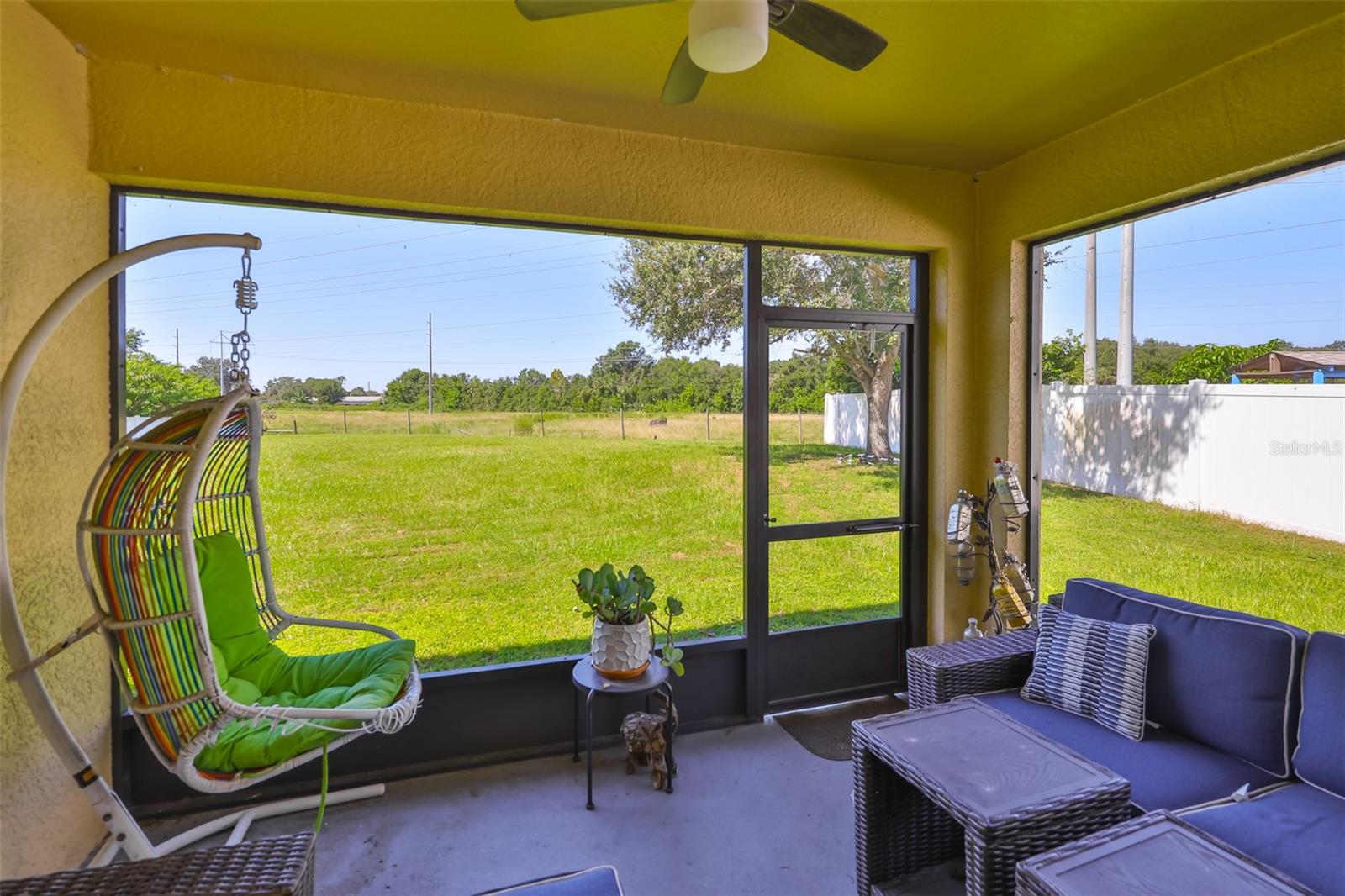 Image 32 of 36 For 7902 Carriage Pointe Drive