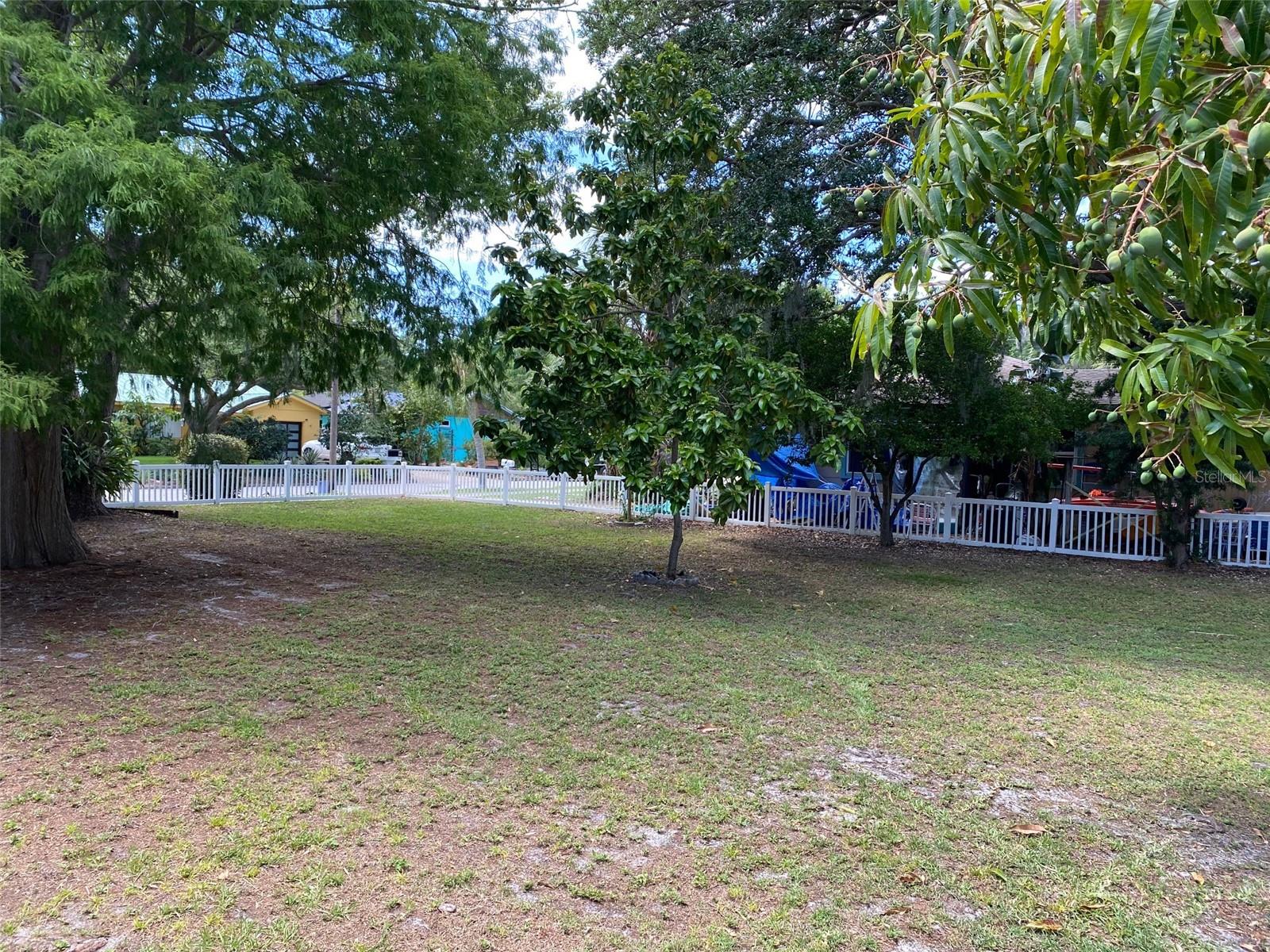 Image 5 of 30 For 2800 Tifton St 3