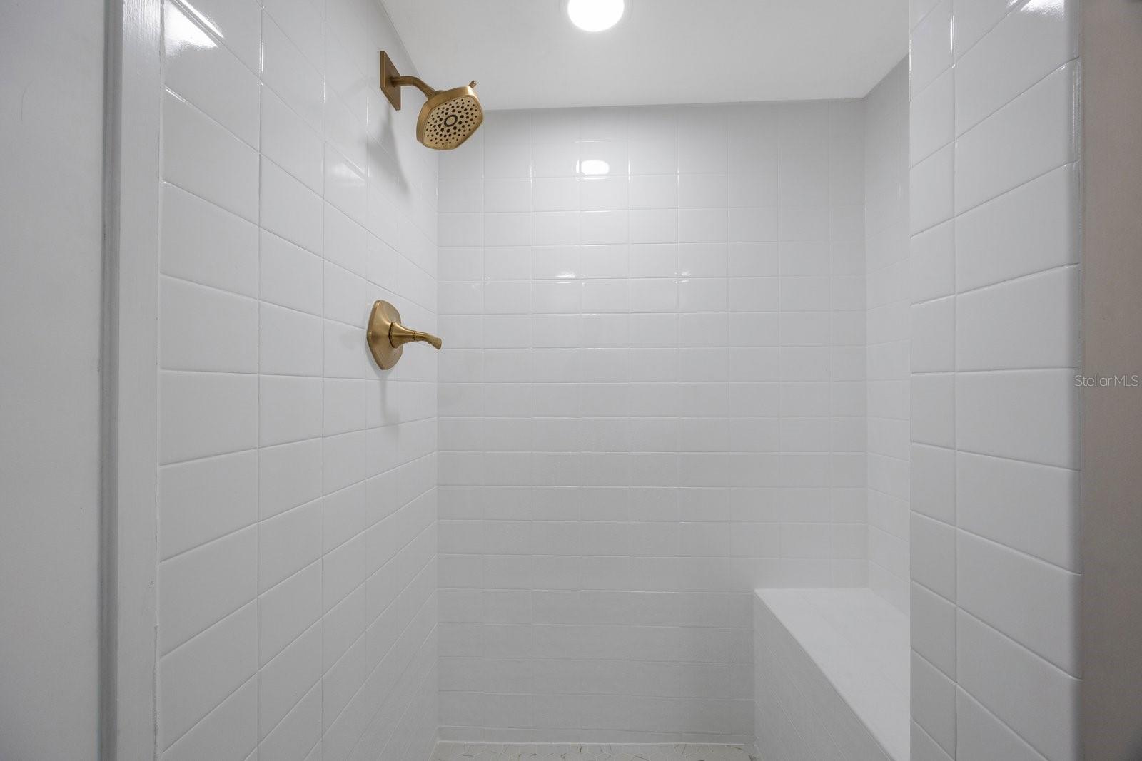 Image 29 of 38 For 7400 Sun Island Drive S 806